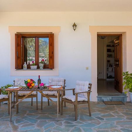 Olive Grove Apartment Skopelos Town Exterior foto