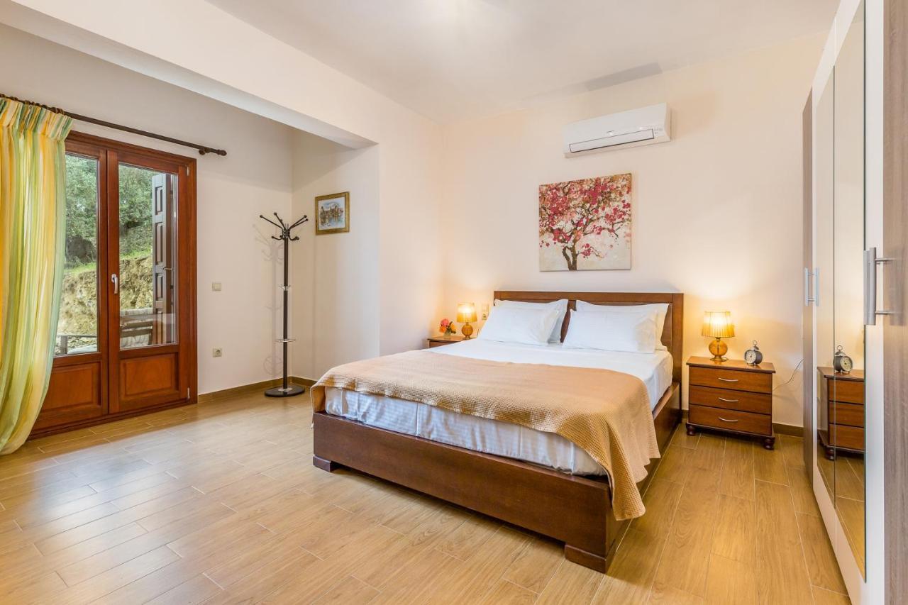 Olive Grove Apartment Skopelos Town Exterior foto